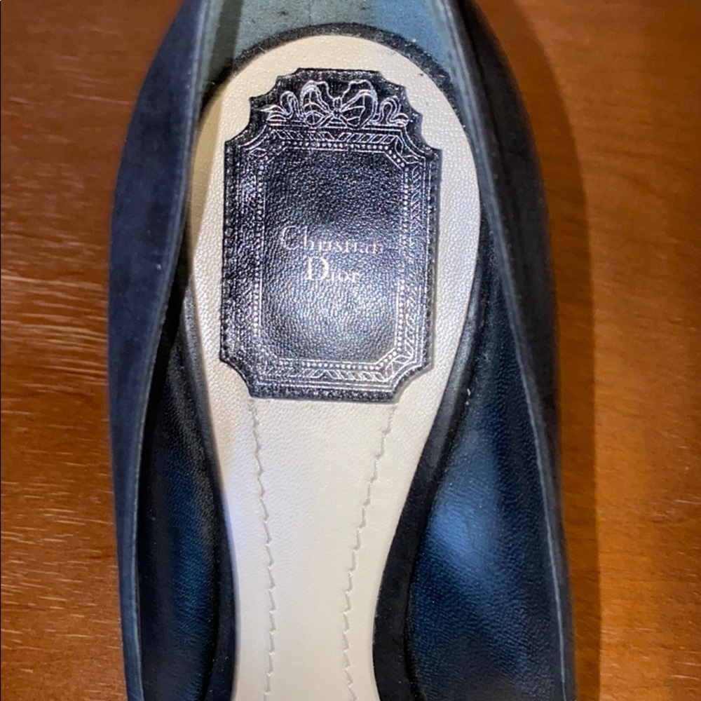 Vintage Christian Dior Black Suede Pump, 38.5 - Picture 2 of 4
